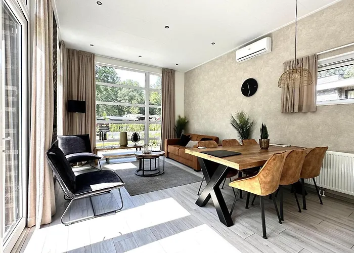 Holiday home Nature Park In *